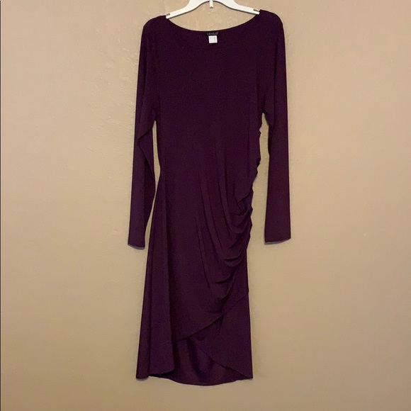 Robe Venus Taille S Multi-colorée - Neuf Avec Défaut (taches D'encre), Vente à 15$